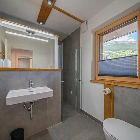 Haus Bergstille 1 Апартаменты *